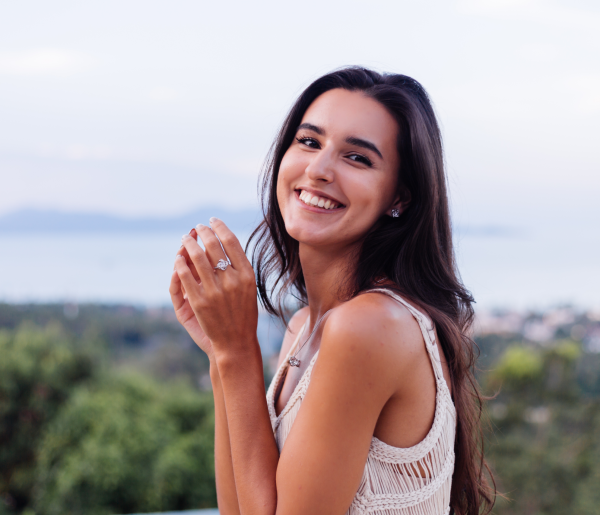 woman-profile-smiling